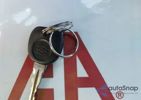 2008 Chevrolet Hhr Lt из США, поврежденный, VIN 3GNDA23D28S595437